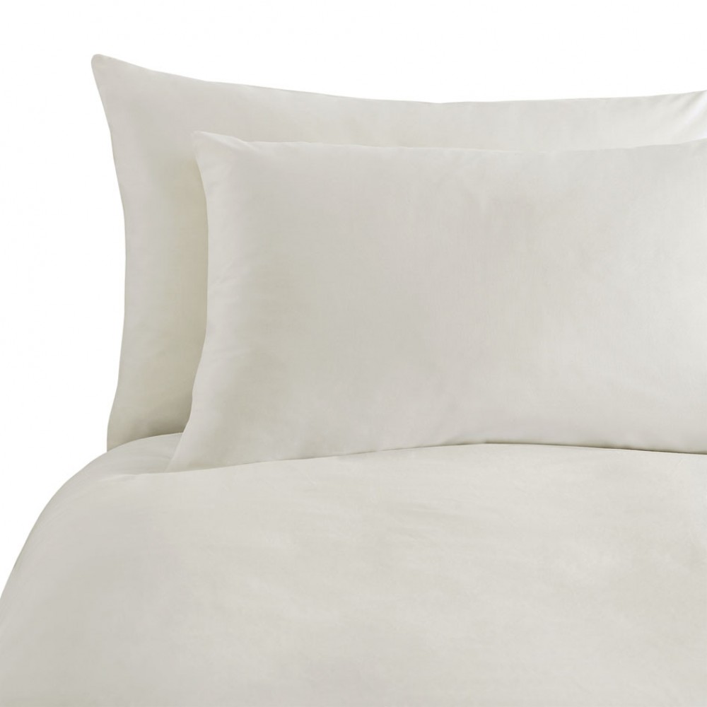 Housewife Pillowcase Pair by Kylie Minogue - Ivory