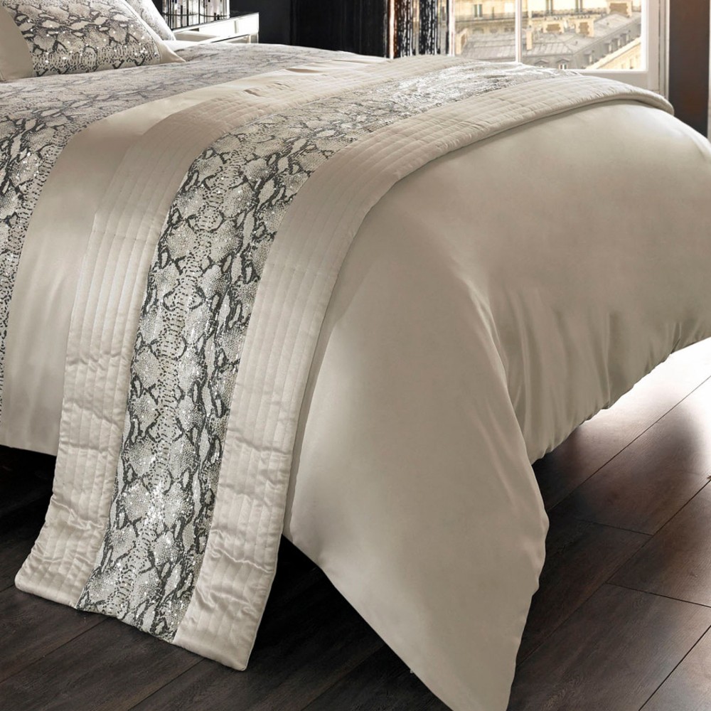 Adira Pebble Bedlinen by Kylie Minogue image 2